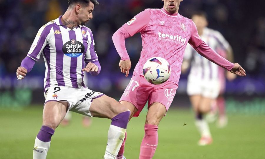 Waldo Rubio junto a Luis Pérez en el José Zorrilla (LA LIGA)