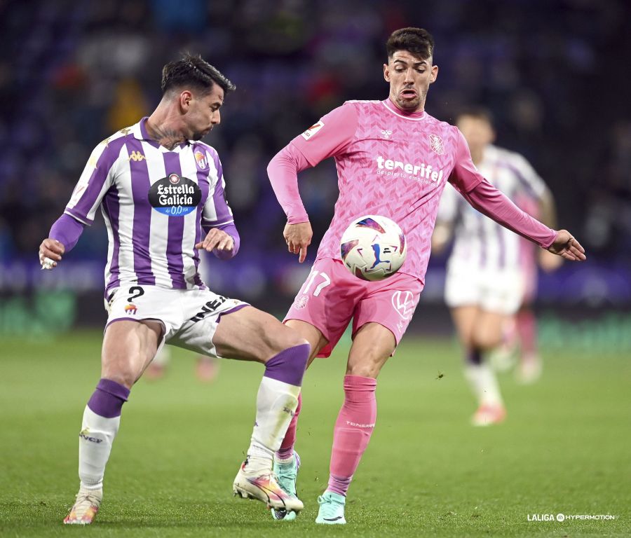 Waldo Rubio junto a Luis Pérez en el José Zorrilla (LA LIGA)