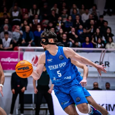 Wesley Van Beck en la Champions (FIBA)