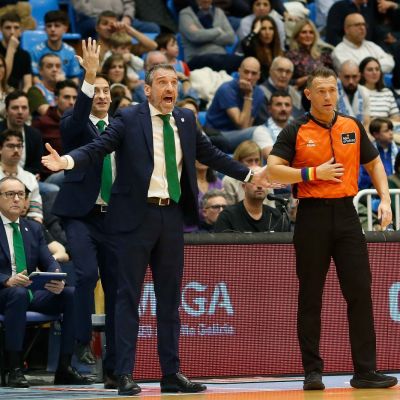 El técnico de Unicaja Málaga durante la semifinal ante La Laguna Tenerife (ACB Media)