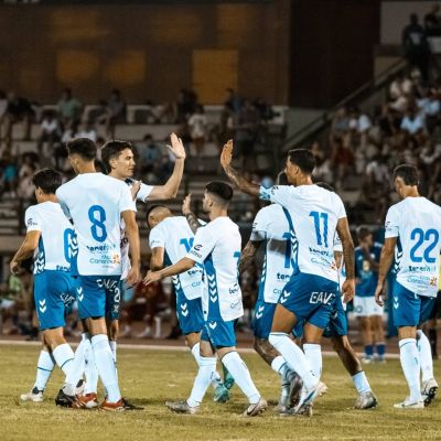 Celebración de los jugadores del Tenerife tras marcar un gol (CEDIDA)