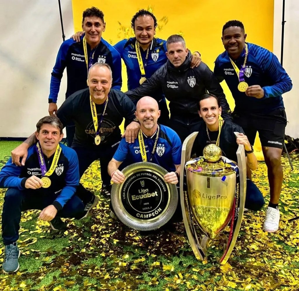 Javier Rabanal, tras ganar el campeonato (INSTAGRAM).