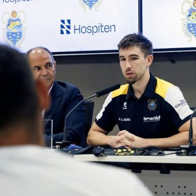 Wesley Van Beck en su presentación oficial (CB Canarias)