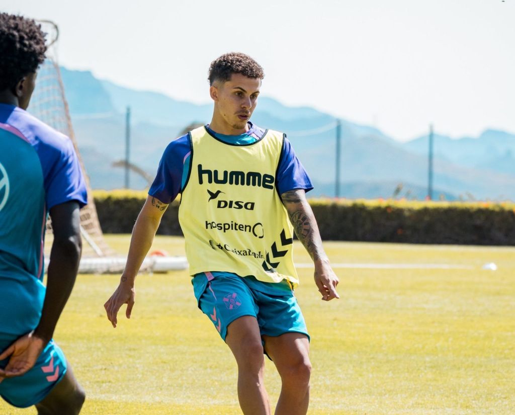 Yeremy Jorge en un entrenamiento (CD Tenerife)