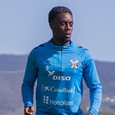 Yussi Diarra entrenando en la Ciudad Deportiva (CD Tenerife)