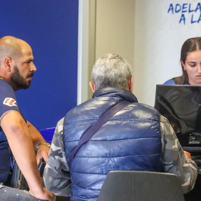 Renovación de los abonos para los blanquiazules (CD Tenerife)