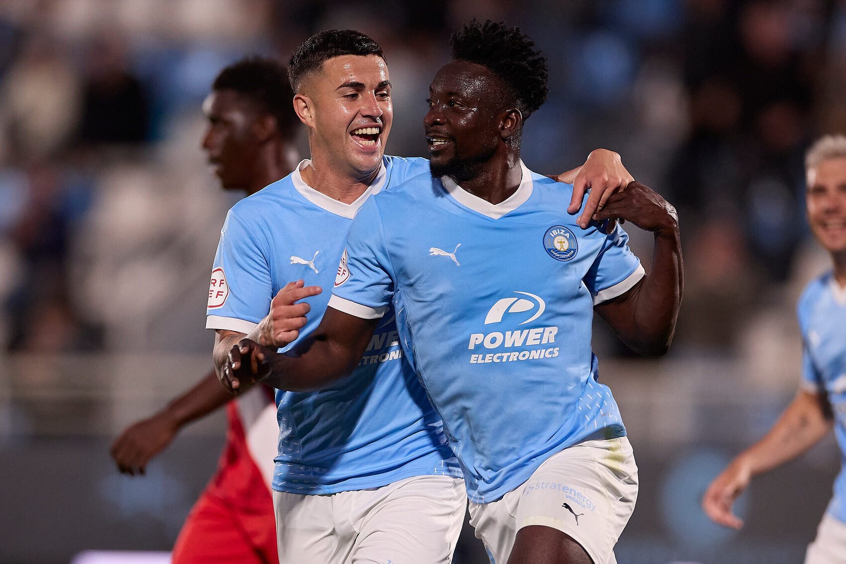 Mo Dauda celebra su gol (UD Ibiza)