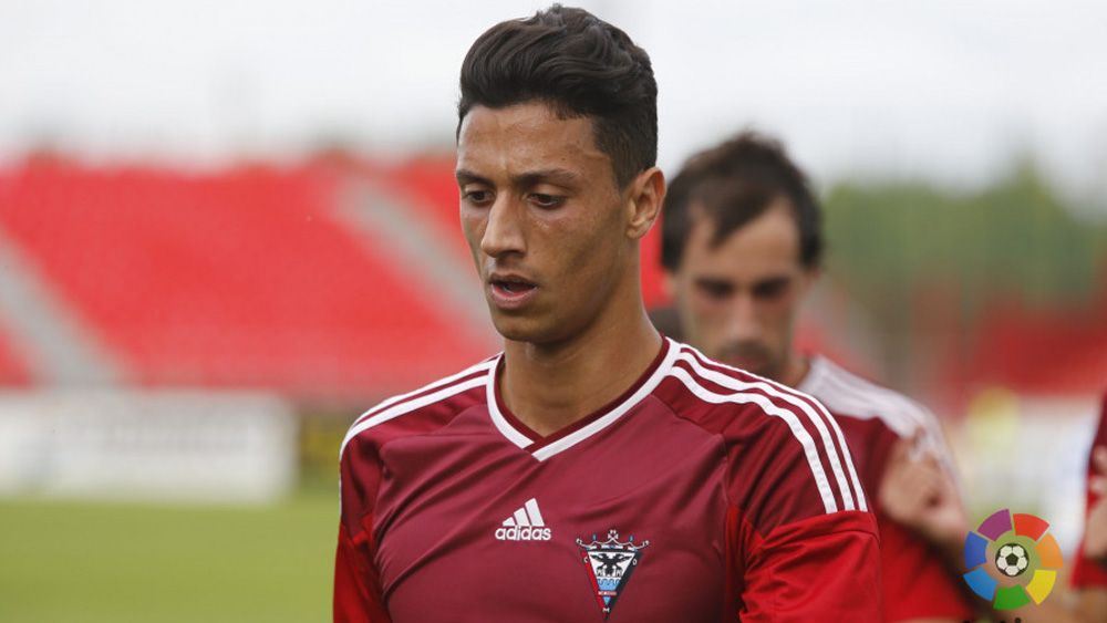 Maikel Mesa, en su etapa en el Mirandés (LALIGA).