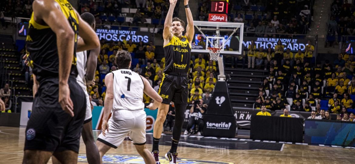 Krämer intenta un triple (BCL)