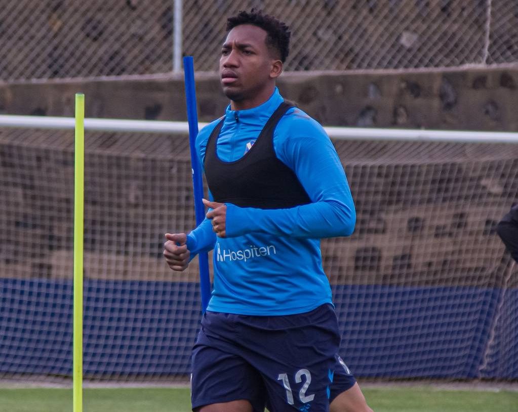 Landázuri durante un entrenamiento (CD Tenerife)