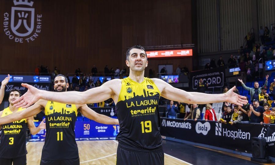 Shermadini celebra la victoria ante el Morabanc Andorra. (@ACBCOM)