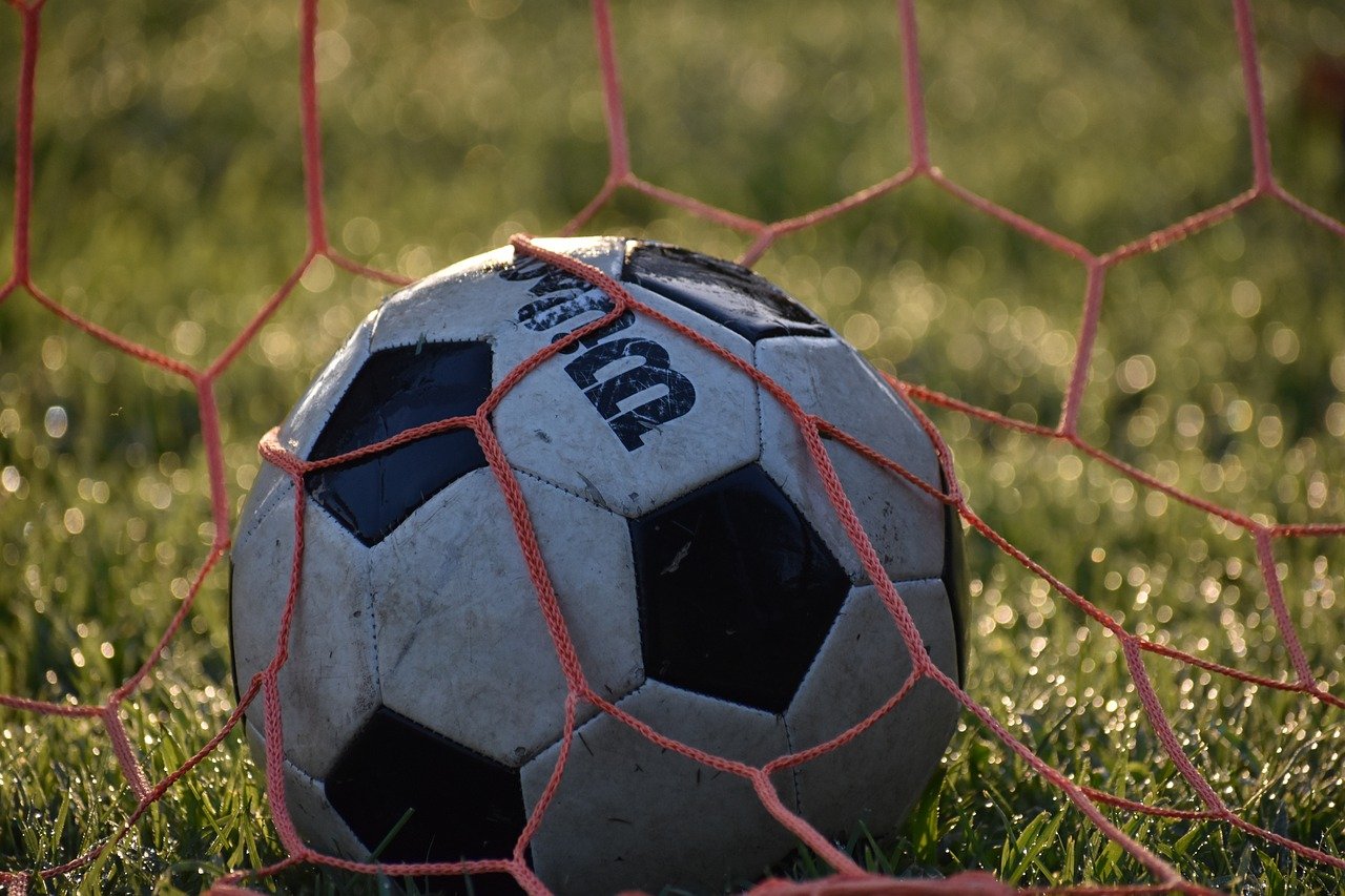 Un balón de fútbol (CEDIDA)