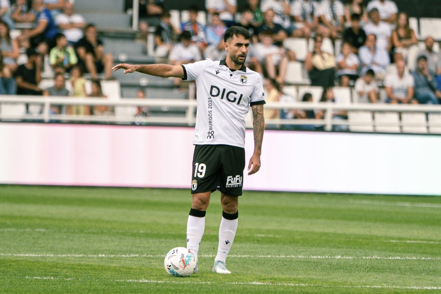 Iván Chapela. (BURGOS CF