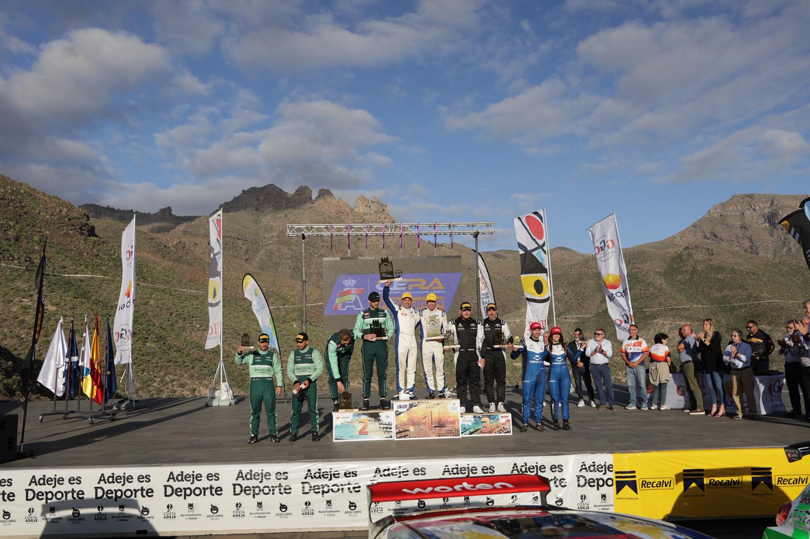 Podio del torneo (RALLYEVILLADEADEJE.COMO - FOTO: RAÚL S. REYES).