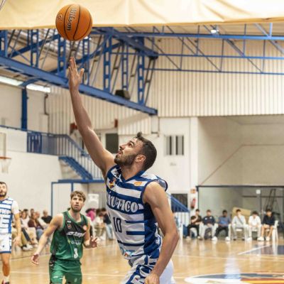 |Una acción del partido. (RCNT)