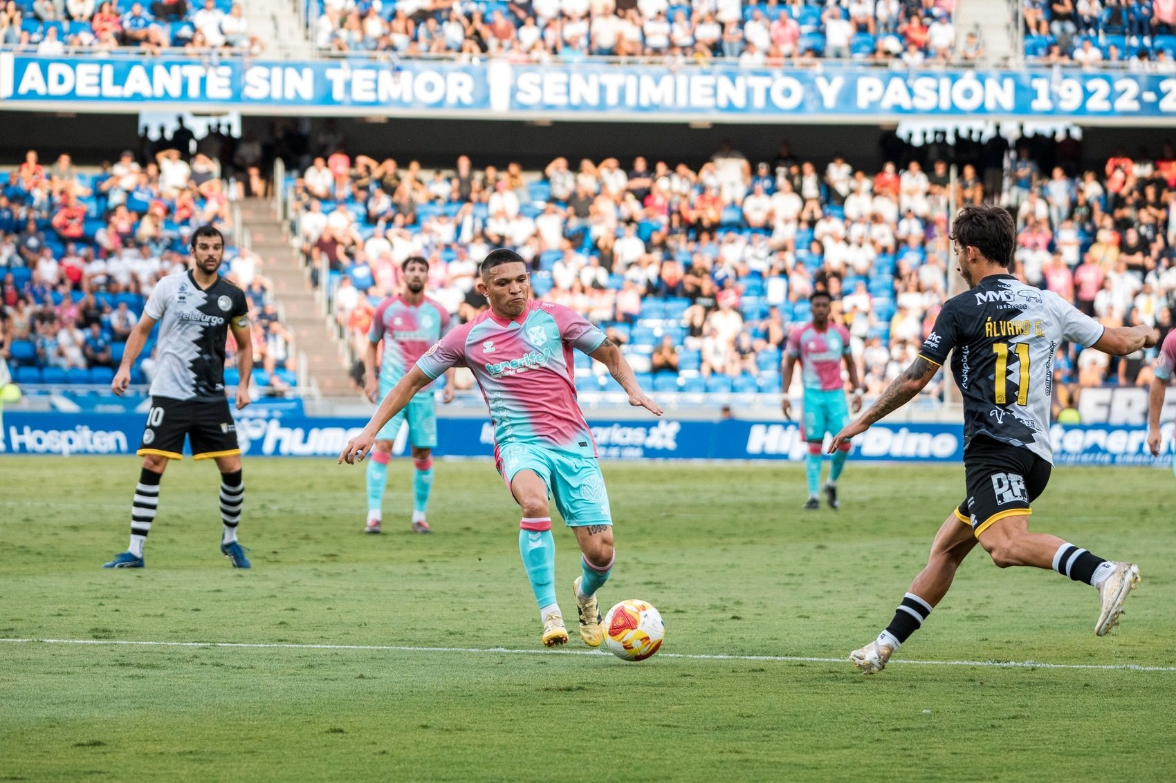 Acción del Tenerife - Unionistas (CD TENERIFE).