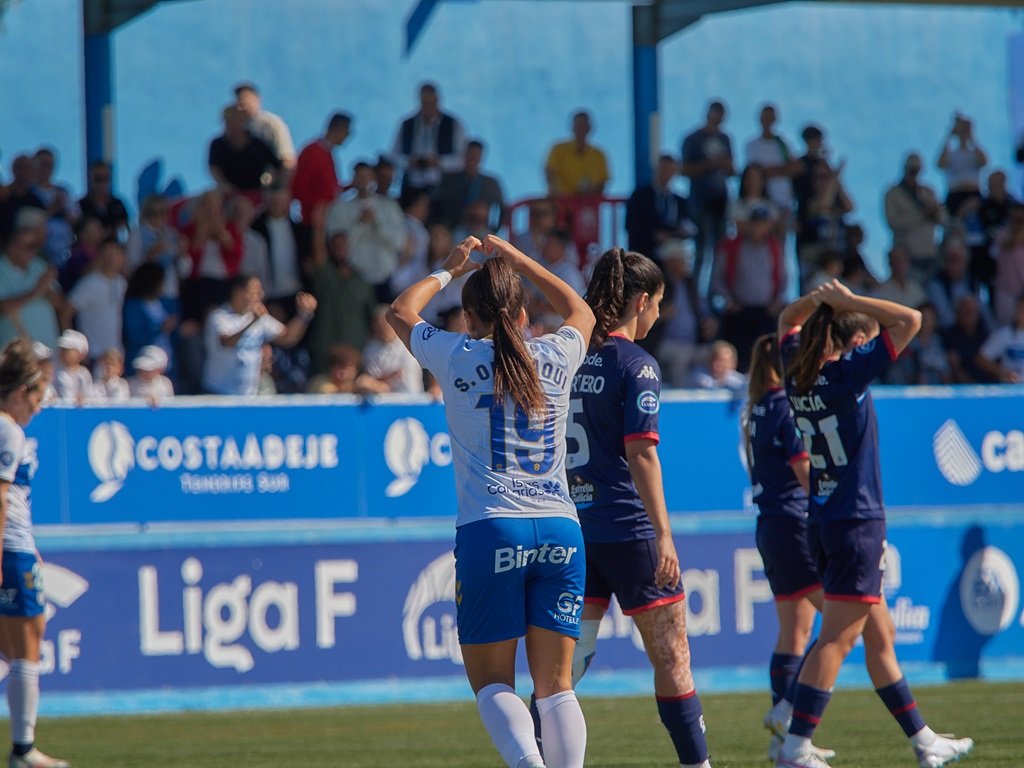Sakina Ouzraoui (UD COSTA ADEJE TENERIFE).