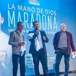 Rayco García junto a Picho Alonso y Víctor Muñoz (CD Tenerife)|