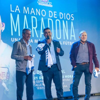 Rayco García junto a Picho Alonso y Víctor Muñoz (CD Tenerife)|
