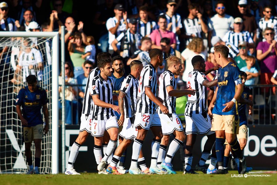 El Castellón celebra uno de los goles marcados al Tenerife (LALIGA).