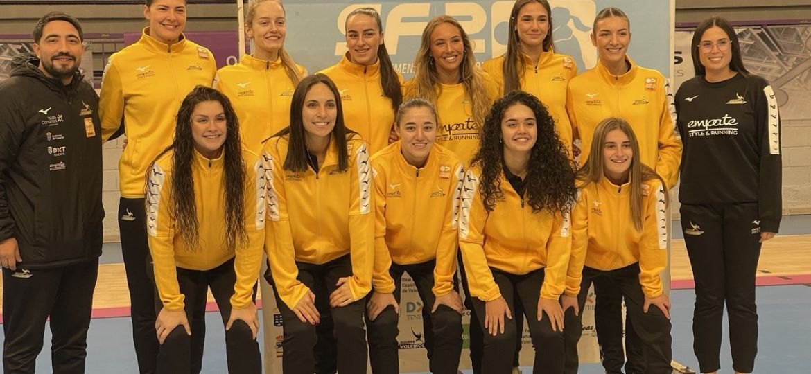 Plantilla aurinegra antes de viajar a la Copa (CEDIDA)