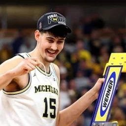 Aday Mara (NCAA)