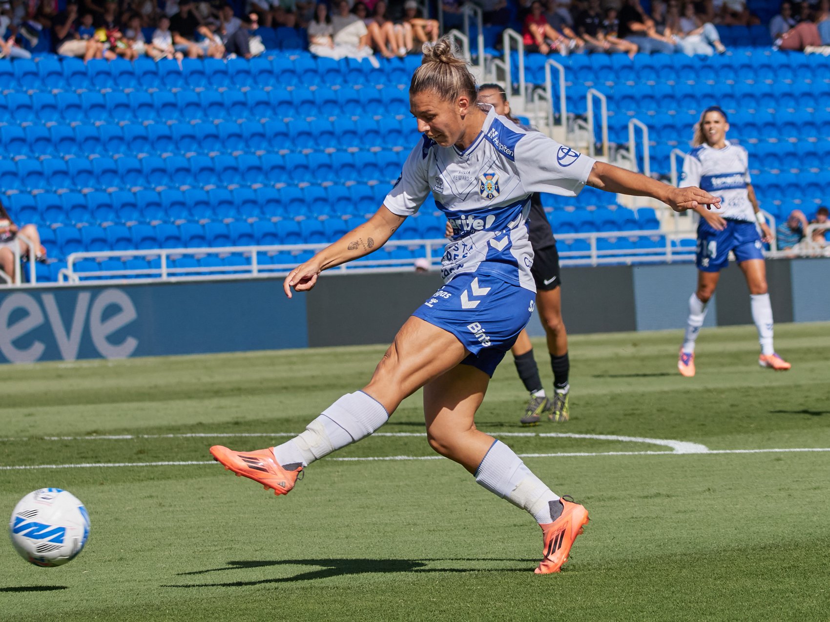 Aithiara (CD TENERIFE FEMENINO)