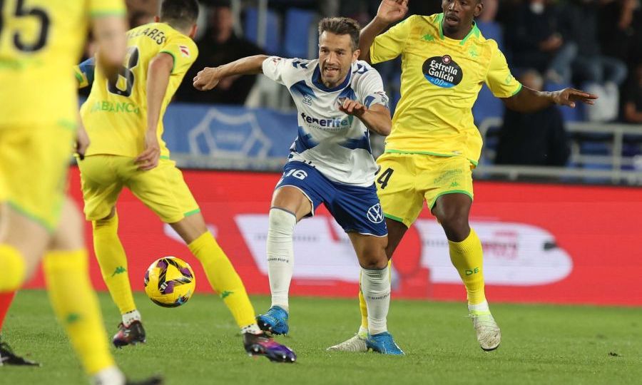 Aitor Sanz durante el Tenerife- Deportivo (LA LIGA)