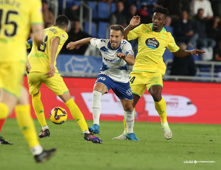 Aitor Sanz durante el Tenerife- Deportivo (LA LIGA)