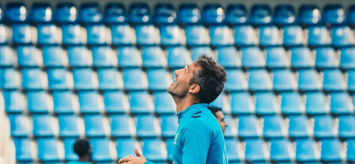 Aitor Sanz en el entrenamiento a puertas abiertas (@CDTOficial)