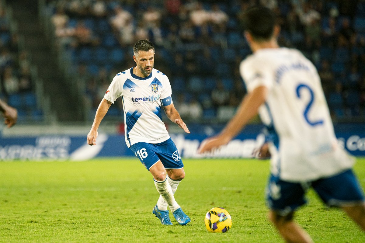 Aitor Sanz en su regreso al equipo (San Acosta)