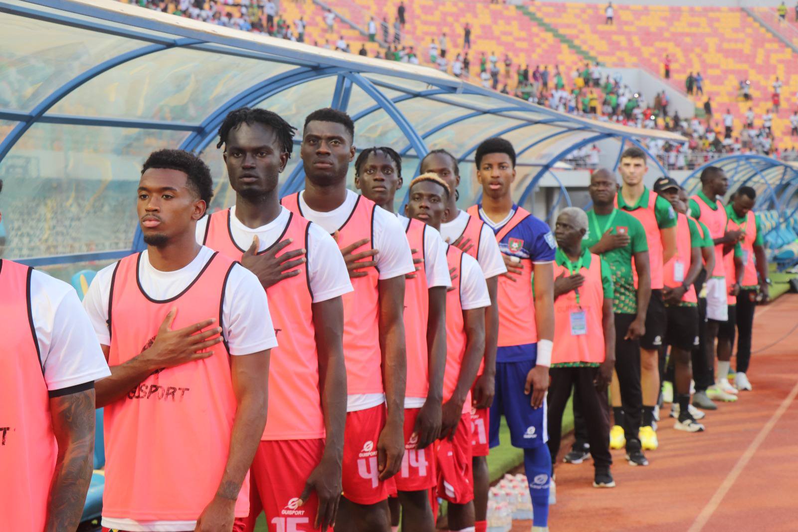 Alassan el primero a la izquierda de la imagen (FEDRACIÓN DE FÚTBOL DE GUINEA-BISSAU)
