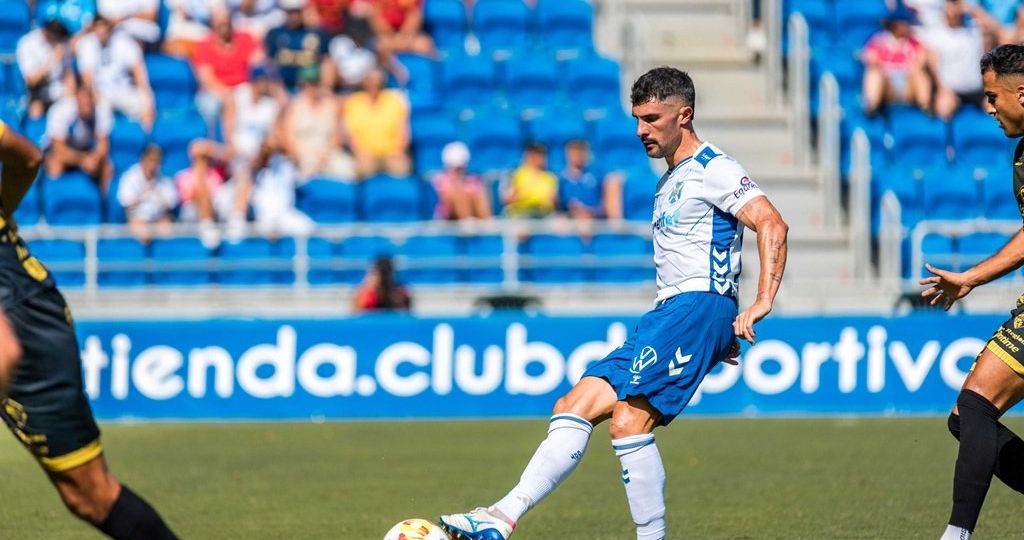 Álvaro González (CD TENERIFE).