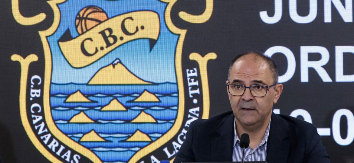 Aniano Cabrera en la Junta de este 19 de enero (CB Canarias)