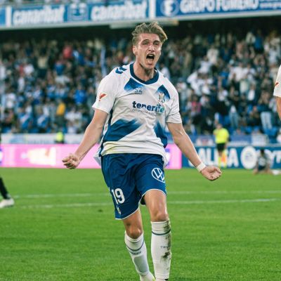 Cantero celebra su gol al Castellón (CD TENERIFE/SAN ACOSTA).