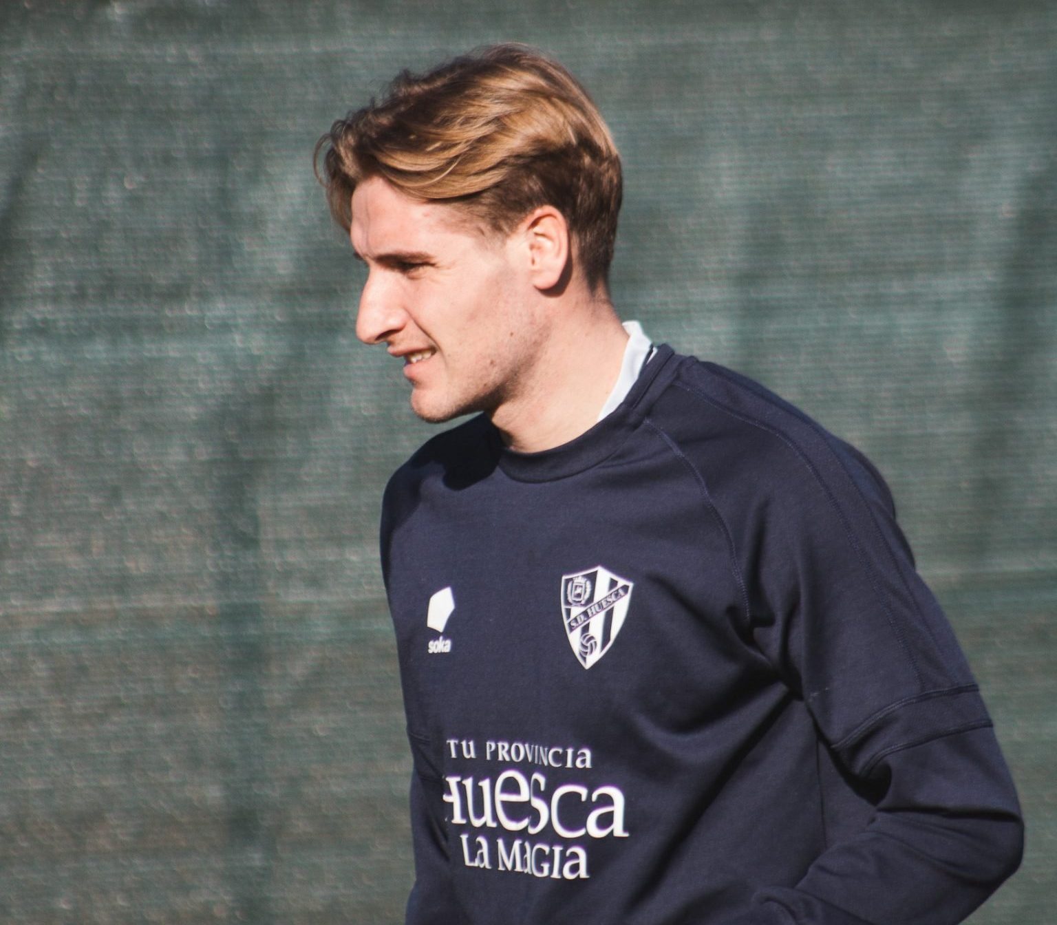 Cantero entrenando con los oscenses (SD Huesca)