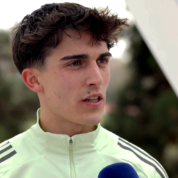 Manuel Ángel hablando con los medios oficiales del club (Cantera Real Madrid)