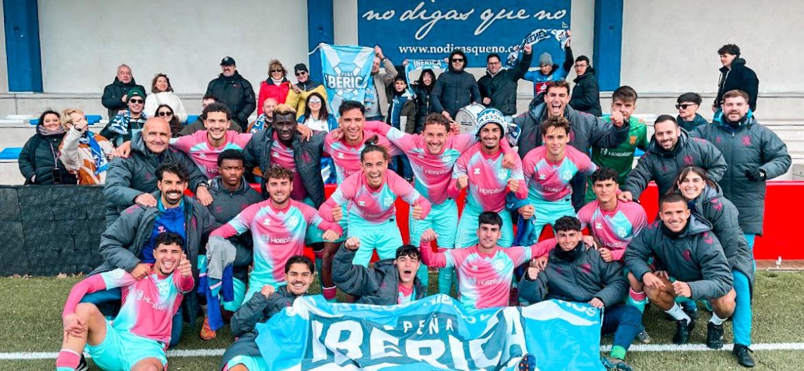 Celebración del filial en Madrid (CD Tenerife)