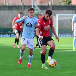 Un partido del filial del Celta (@MÉRIDA_AD).