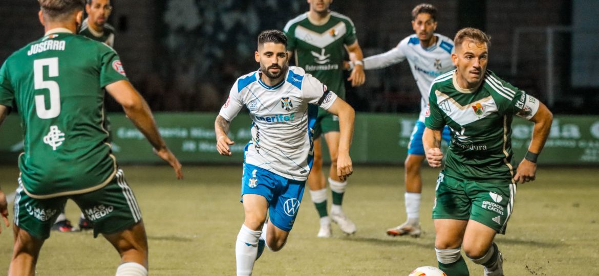 Cris Montes (CD TENERIFE).