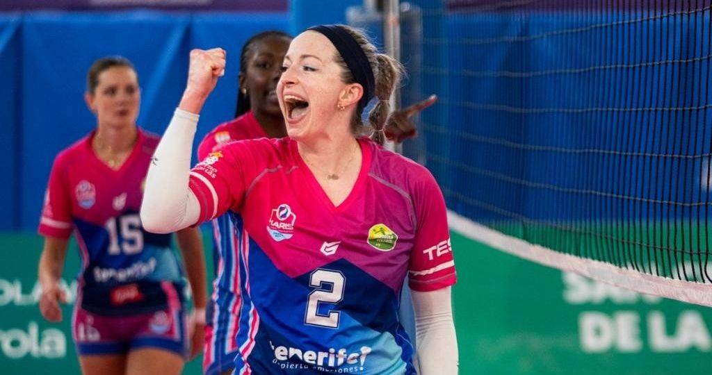 Alli Cudworth celebra un punto (CEDIDA).