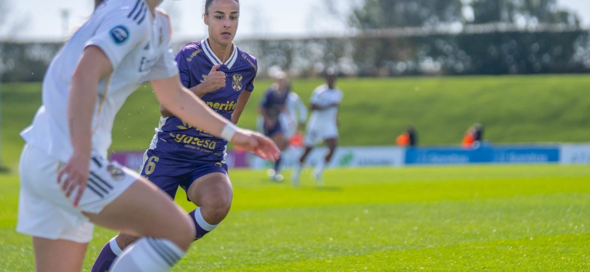 Paola H.D. en el Alfredo Di Stéfano (CD TENERIFE FEMENINO)