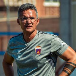 Dani Ponz durante un entrenamiento (CD_Eldense)