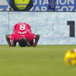 Diarra celebrando el 0-2 en Zaragoza (La Liga)