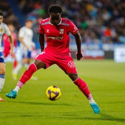 Diarra controla el balón (La Liga)