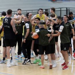 Jugadores de La Laguna Tenerife (CBCANARIAS.NET).