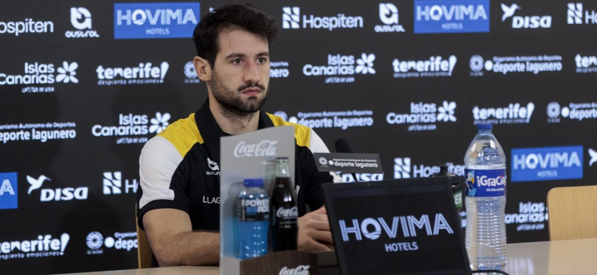 Bruno Fitipaldo en rueda de prensa (CB Canarias)