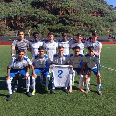 El conjunto blanquiazul en el Silvestre Carrillo (Cantera CDT)
