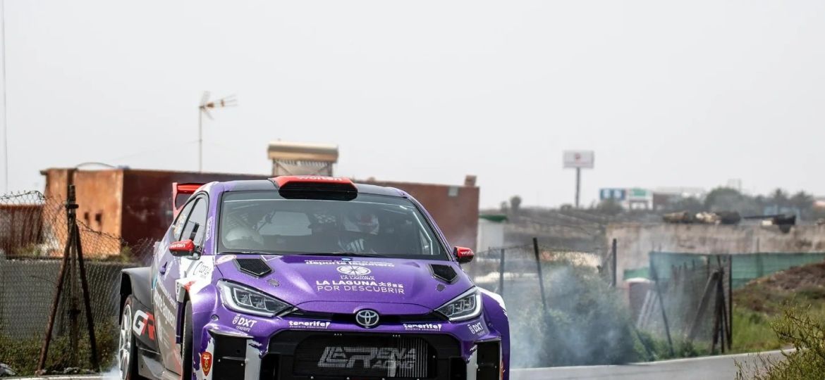 Enrique Cruz en los tests del Rally Islas Canarias 2026 (CEDIDA)