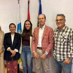 Presentación del proyecto de lucha canaria en Gambia (CEDIDA)